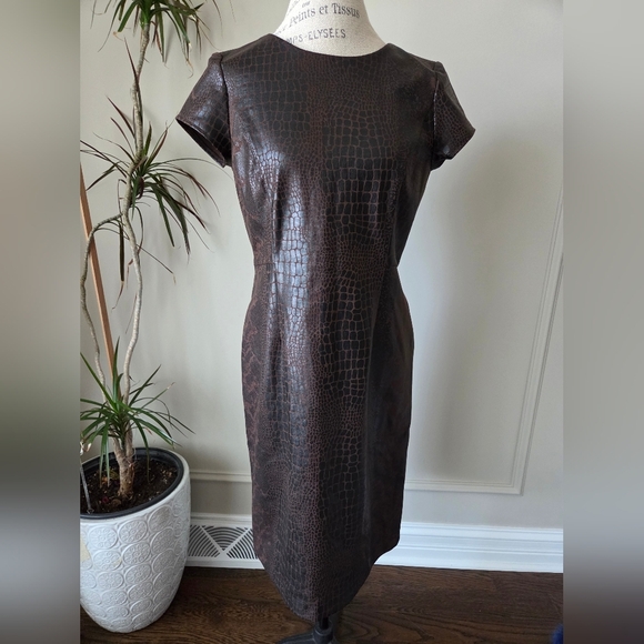 NWT Chiko's Elegant Brown Crocodile Pattern Dress Sz.0.5 (6) - Picture 1 of 10